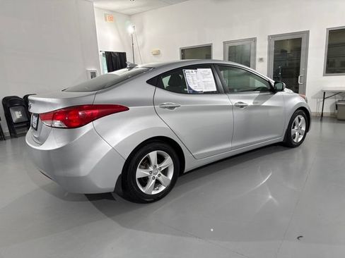Used 2013 Hyundai Elantra GLS w/ Preferred Pkg FWD image 13