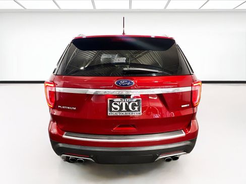 Used 2018 Ford Explorer Platinum AWD/4WD image 5