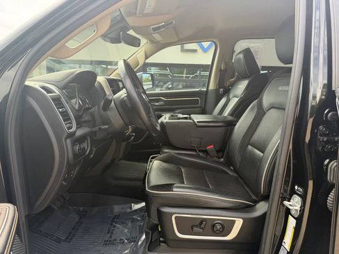 Used 2021 RAM 1500 Laramie AWD/4WD image 15
