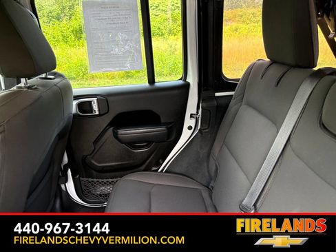 Used 2022 Jeep Wrangler Unlimited Sport AWD/4WD image 42