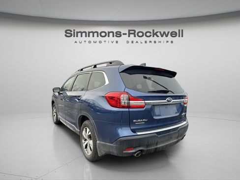 Used 2022 Subaru Ascent Premium image 11