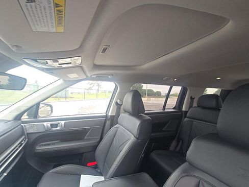 Used 2025 Hyundai Santa Fe XRT AWD/4WD image 11