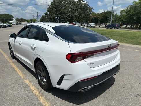 Used 2021 Kia K5 LX FWD image 6