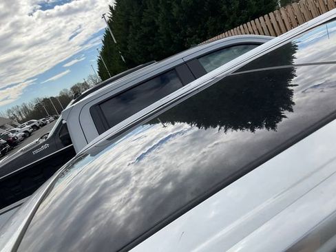 Used 2024 Toyota Grand Highlander Platinum image 10