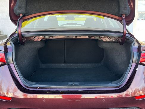 Used 2025 Nissan Sentra SV image 27