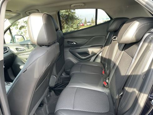 Certified 2022 Buick Encore Preferred w/ Safety Package II image 25