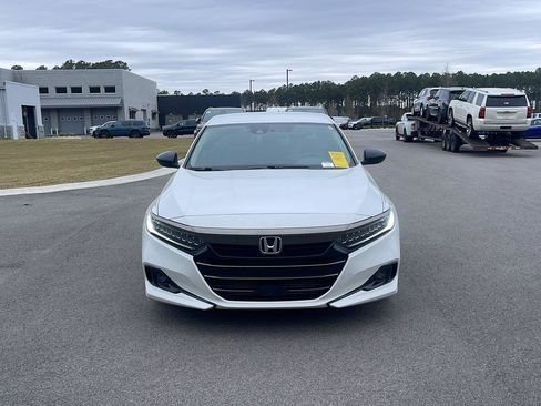 Used 2022 Honda Accord Sport Special Edition image 2