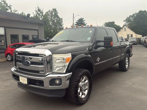 Used 2012 Ford F250 Lariat w/ Lariat Ultimate Pkg AWD/4WD image 3