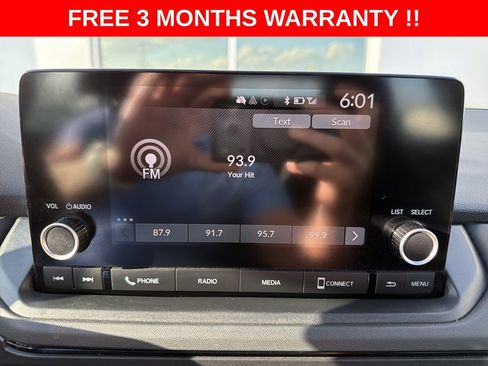 Used 2023 Honda Accord EX image 17