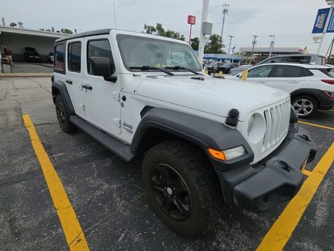 Used 2018 Jeep Wrangler Unlimited Sport S AWD/4WD image 2