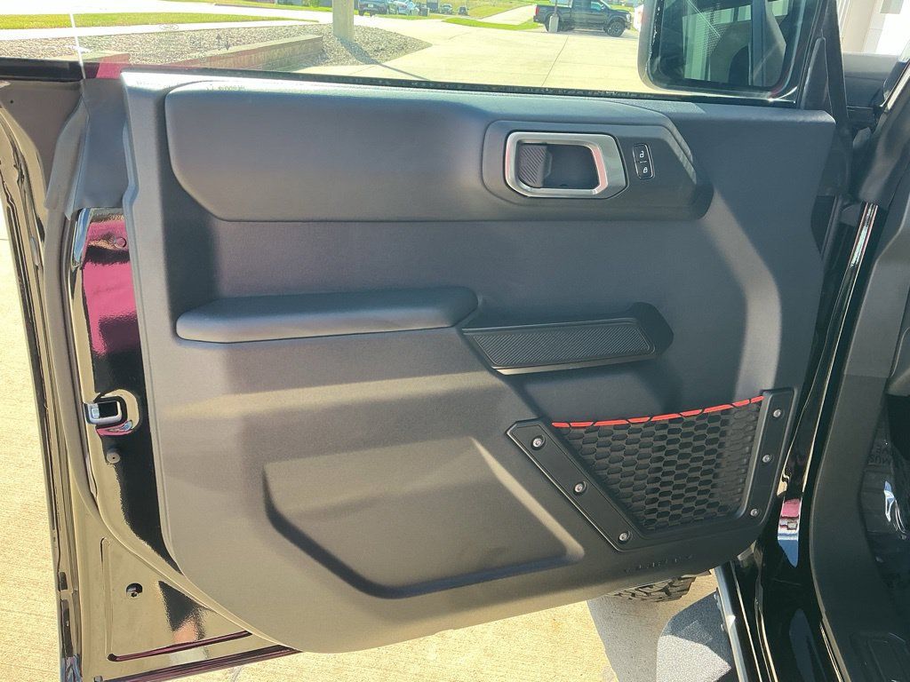 New 2026 Ford Bronco Raptor w/ Interior Carbon Fiber Pack AWD/4WD image 7