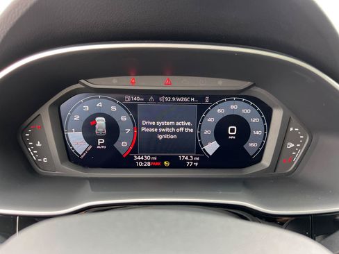 Certified 2023 Audi Q3 2.0T Premium w/ Convenience Package AWD/4WD image 27