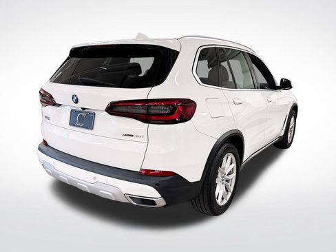 Used 2022 BMW X5 xDrive40i w/ Premium Package AWD/4WD image 5