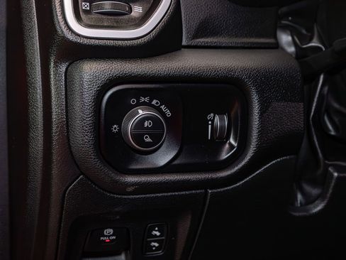 Used 2023 RAM 1500 Big Horn AWD/4WD image 20