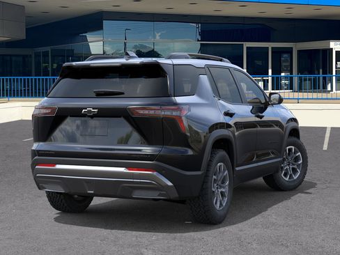 New 2026 Chevrolet Equinox ACTIV FWD image 4