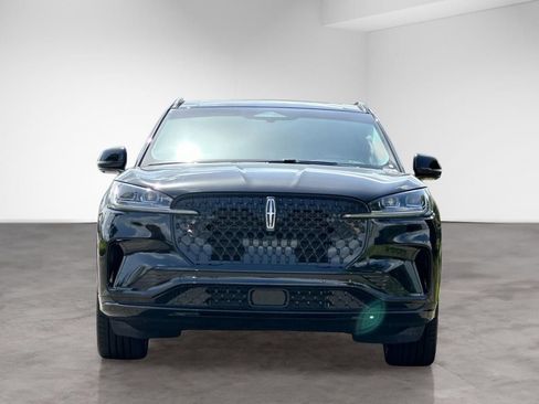 Used 2025 Lincoln Aviator Reserve w/ Jet Appearance Package RWD image 9