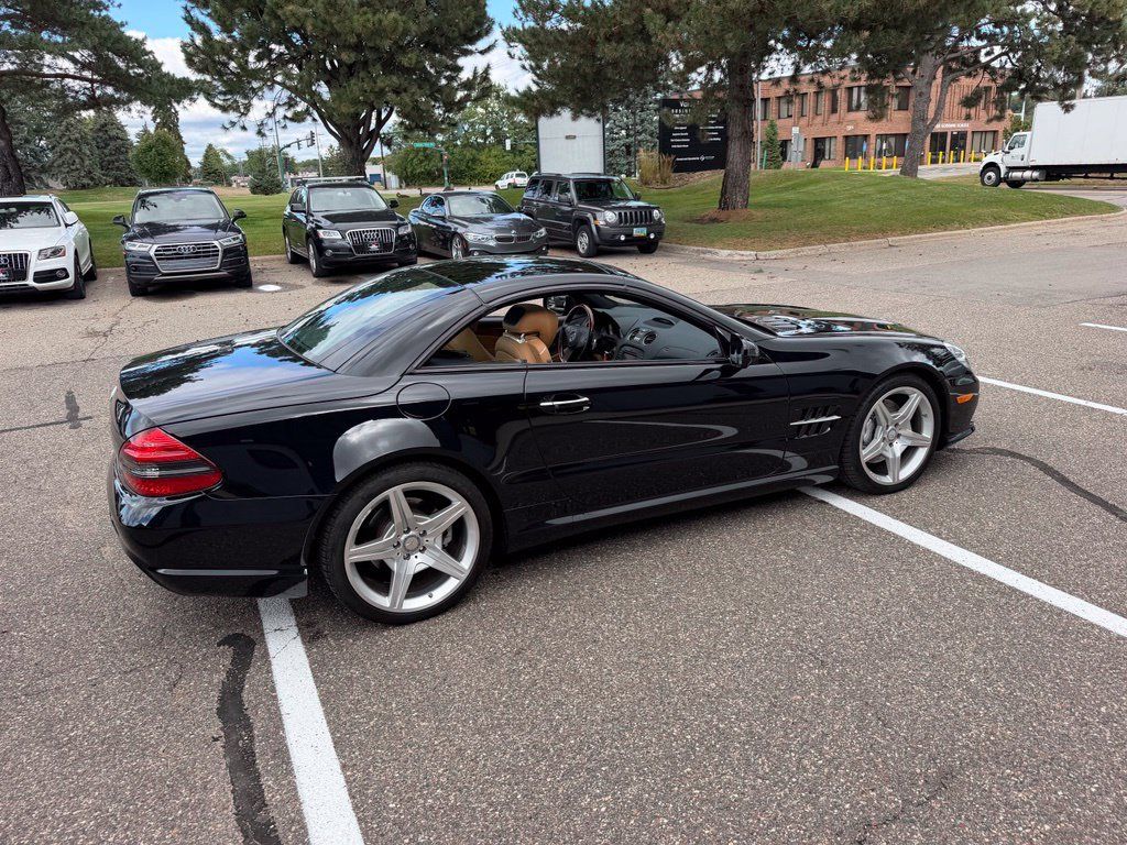 Used 2012 Mercedes-Benz SL 550 image 55