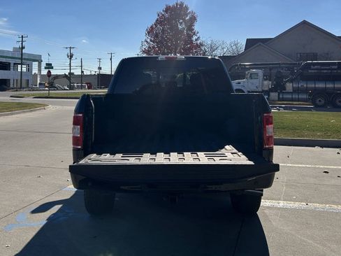 Used 2019 Ford F150 XLT w/ Equipment Group 302A Luxury image 8