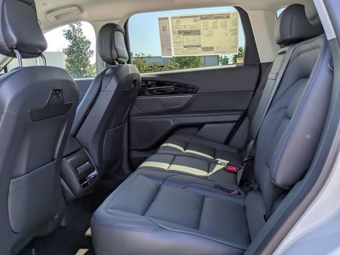 New 2026 Lincoln Nautilus Premier AWD/4WD image 14