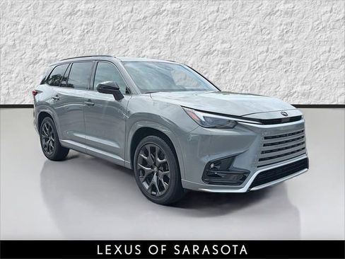 New 2026 Lexus TX 500h AWD image 1