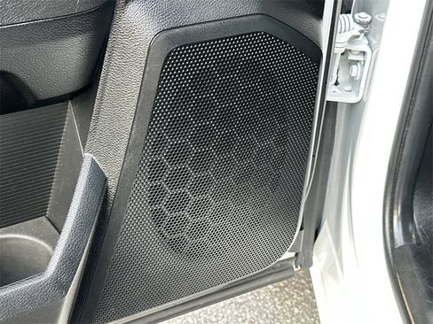 Certified 2024 RAM 1500 Classic SLT image 17