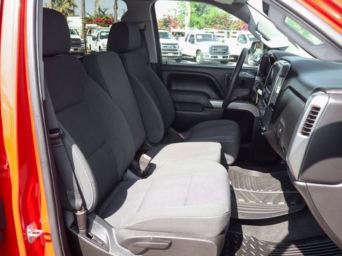 Used 2018 Chevrolet Silverado 1500 LT w/ All Star Edition image 42