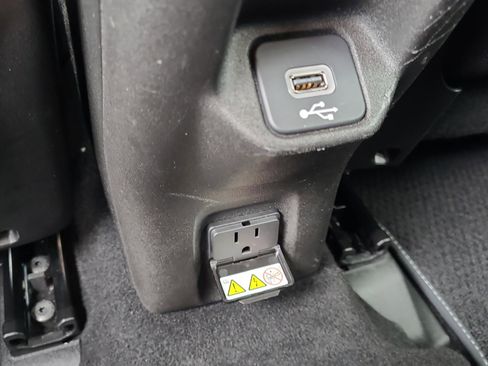 Used 2021 Jeep Renegade Latitude image 16