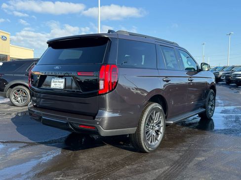 New 2026 Ford Expedition Platinum w/ Stealth Appearance Package AWD/4WD image 21