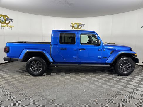 New 2026 Jeep Gladiator Sport image 11