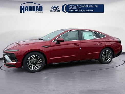 New 2026 Hyundai Sonata SEL FWD image 2