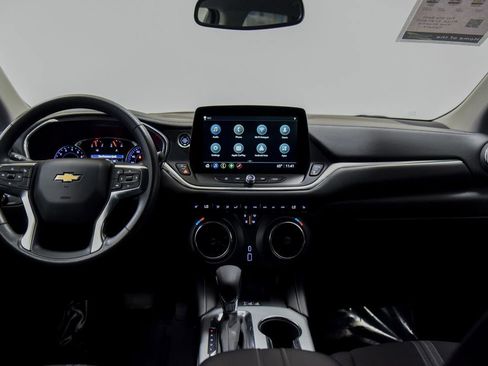 Used 2024 Chevrolet Blazer LT w/ Convenience Package FWD image 31