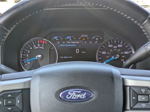 Used 2019 Ford F250 Lariat image 20