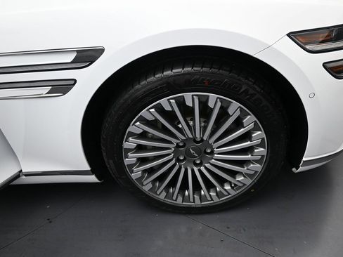 Used 2023 Genesis G80 image 37