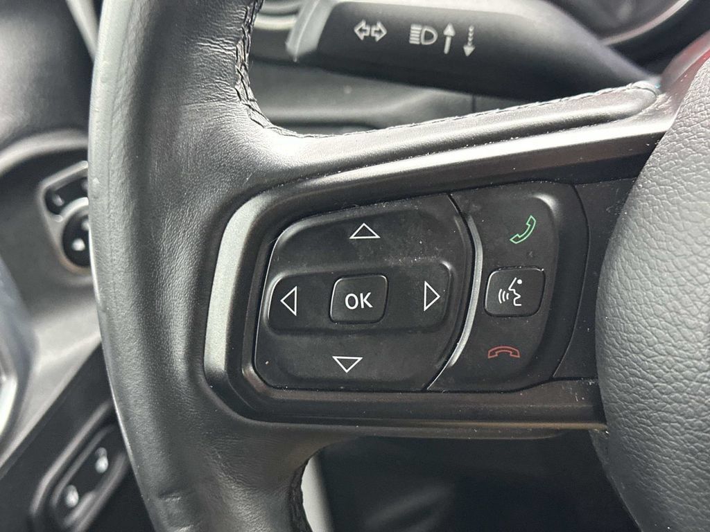 Used 2018 Jeep Wrangler Unlimited Sport S AWD/4WD image 21