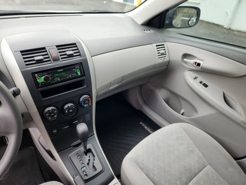 Used 2009 Toyota Corolla LE image 11