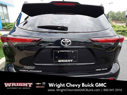 Used 2024 Toyota Highlander XSE image 4