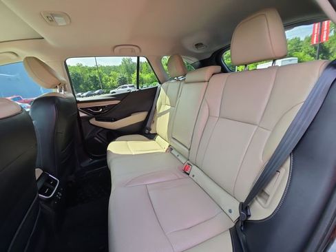 Used 2024 Subaru Outback Limited image 22