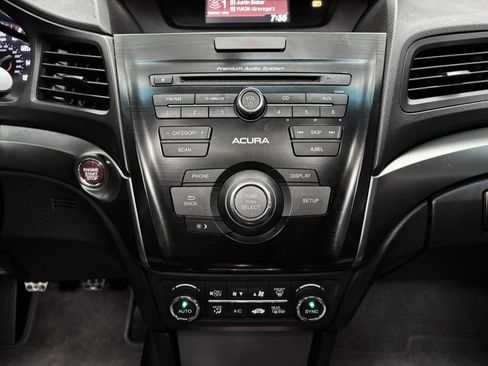 Used 2013 Acura ILX 4dr Sdn 2.4L Premium Pkg image 39