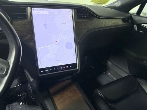 Used 2021 Tesla Model S Long Range Plus AWD/4WD image 17