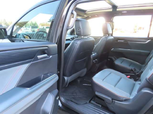 Used 2025 GMC Acadia AT4 AWD/4WD image 20