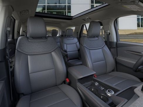 New 2026 Ford Explorer Active AWD/4WD image 56