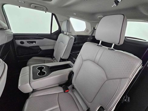 Used 2023 Honda Pilot Elite image 19