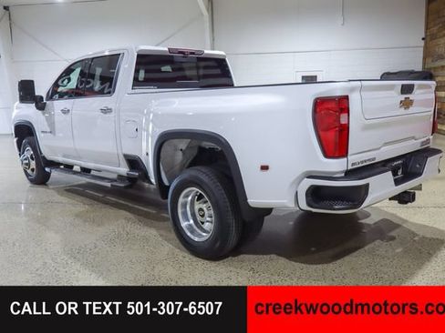 Used 2022 Chevrolet Silverado 3500 High Country w/ LPO, Hitch Package AWD/4WD image 3