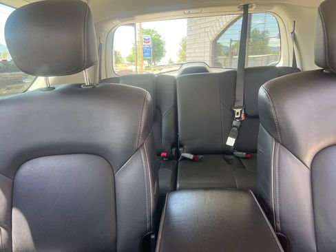 Used 2018 INFINITI QX80 2WD w/ Driver Assistance Package image 19