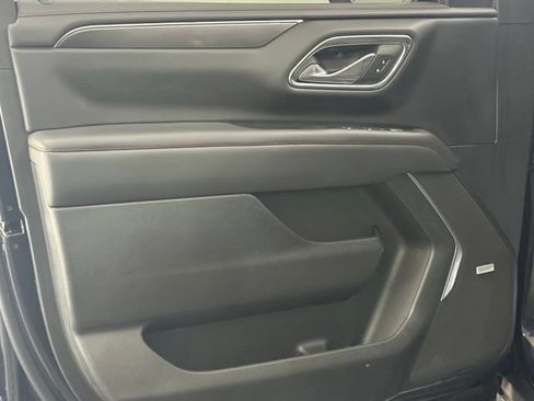 Used 2023 Chevrolet Tahoe RST w/ Luxury Package RWD image 21