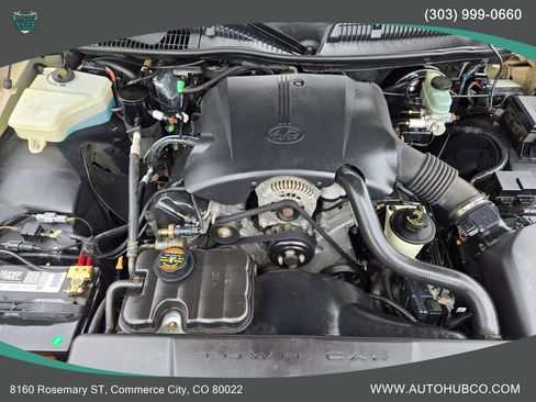 Used 2000 Lincoln Town Car Cartier image 20