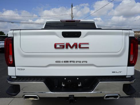 Used 2024 GMC Sierra 1500 SLT w/ SLT Premium Package AWD/4WD image 4