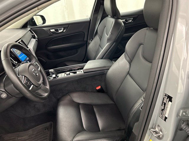 Used 2025 Volvo S60 B5 Core FWD image 6