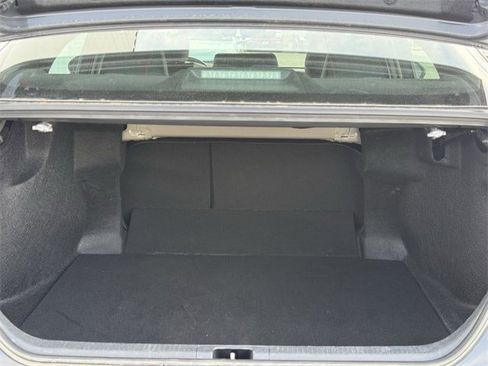 Used 2025 Toyota Camry SE image 32