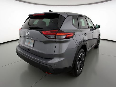 Used 2025 Nissan Rogue SV image 9